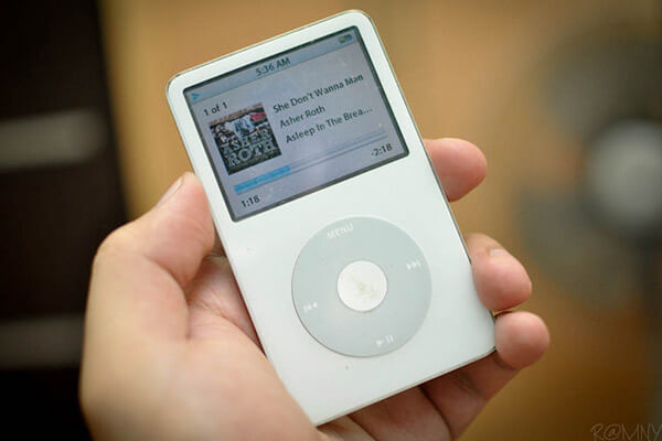Зависает iPod Classic