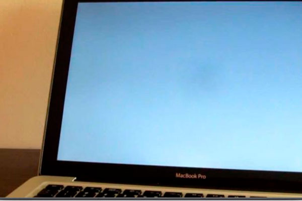  MacBook белый экран при загрузке