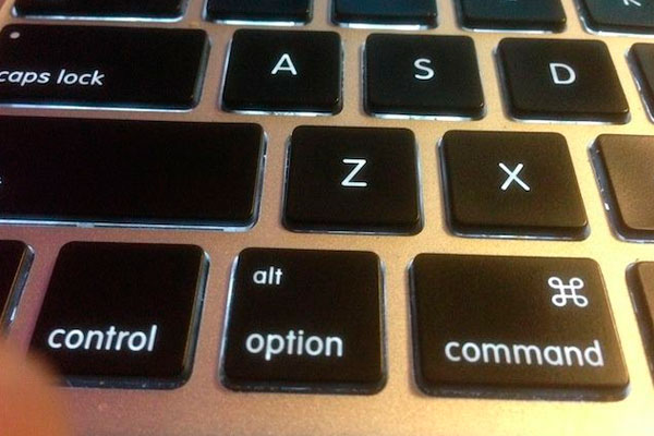 где кнопка Option на MacBook 
